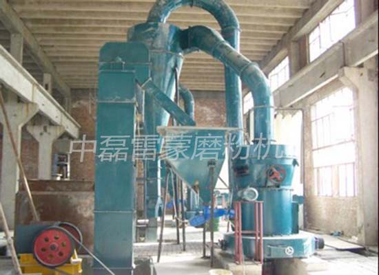 廣東雷蒙磨粉機(jī)客戶現(xiàn)場